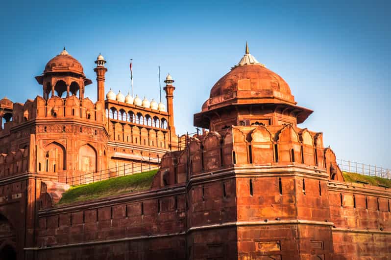 Red Fort & Old Delhi: Half Day Old City Tour
