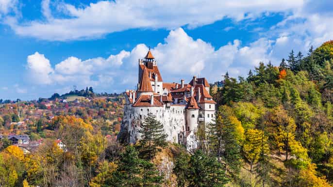 viaggio ai castelli di peles e dracula con pernottamento a brasov