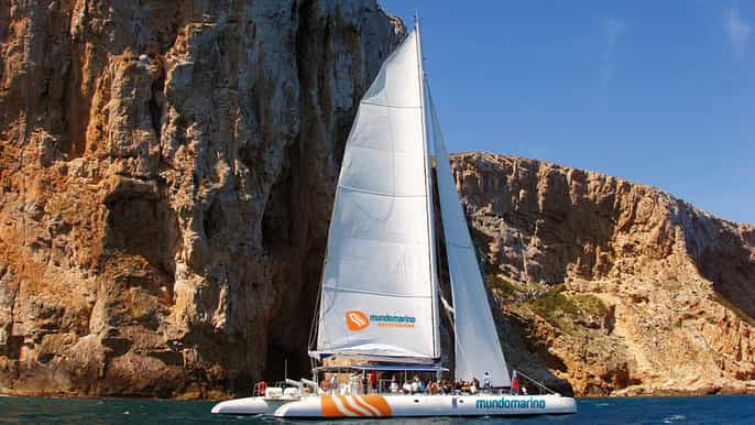 Dénia: crucero en catamarán de 5 horas