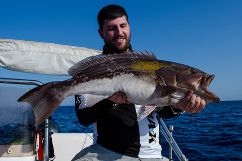 Kissamos: Excursión de pesca privada con aperitivos y bebidas