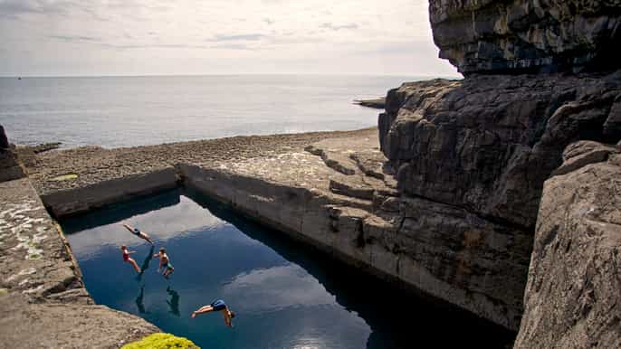rossaveel galway ferry transfer to inis mór (aran islands)