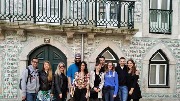 lisbon city highlights guided walking tour