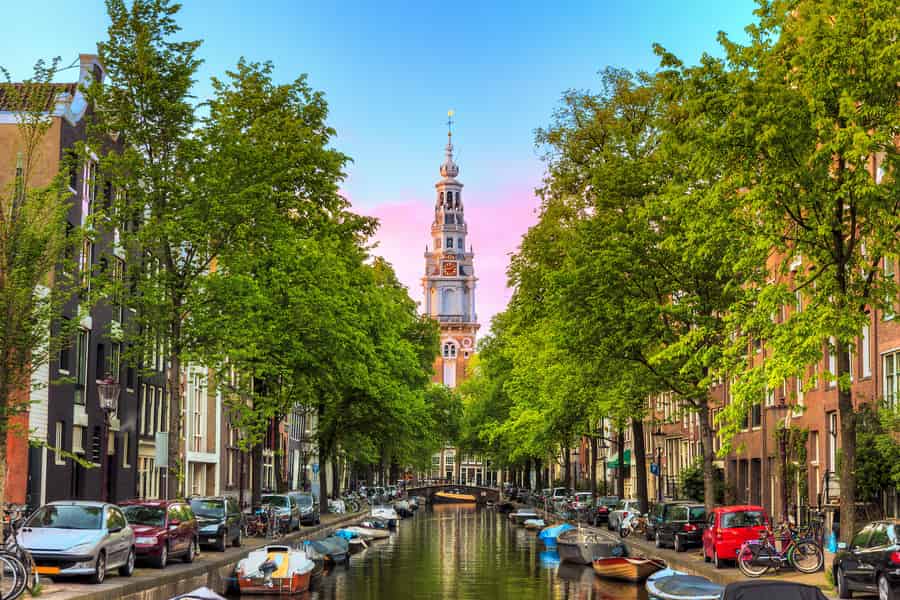 Von Brüssel aus: Tagestour nach Amsterdam mit Grachtenrundfahrt. Foto: GetYourGuide Von Brüssel aus: Tagestour nach Amsterdam mit Grachtenrundfahrt. Foto: GetYourGuide