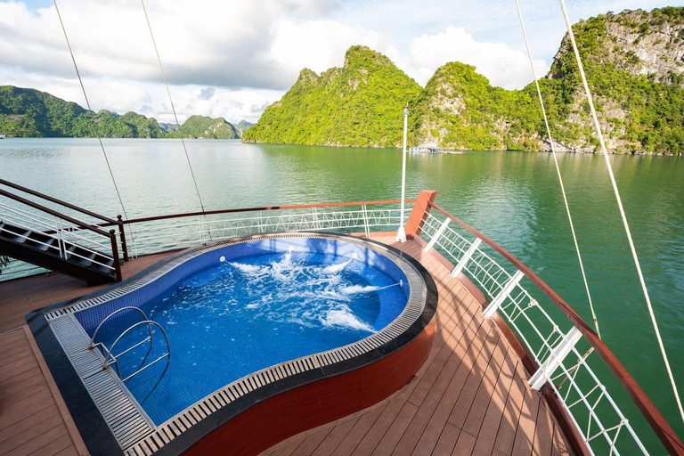 Hanoi: Ninh Binh, Ha Long & Lan Ha Bay - 3-Day Luxury Cruise