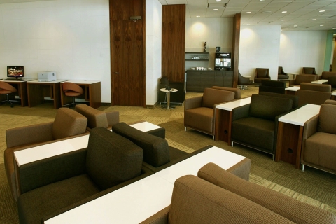 Toronto: Pearson Airport (YYZ) Plaza Premium Lounge-toegangToegang voor 6 uur