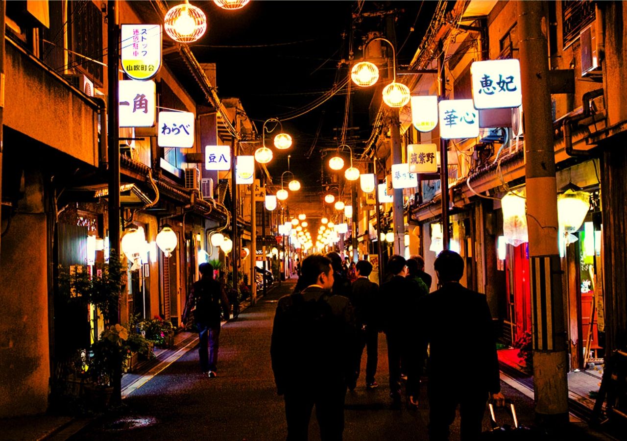 Osaka: Deep Backstreets Rundgang mit Dinner Option