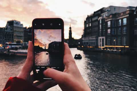 Amsterdam: Old Town Exploration Game