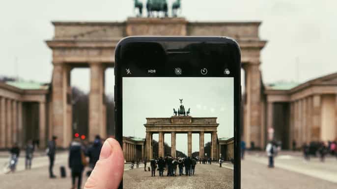 berlin berlin walls greatest escapes exploration game tour
