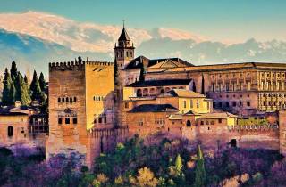 Granada: Geführte Tour durch die Alhambra mit Tickets