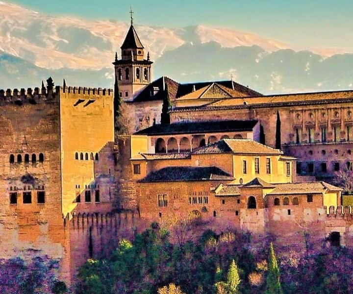Granada: Alhambra: Täysi Alhambran opastettu kierros etuoikeutetulla sisäänpääsyllä.