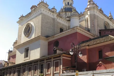 Salvador Kerk, Casa Pilatos en Metropol Tour