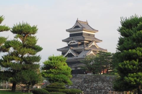 Full-Day Tour: Matsumoto Castle & Kamikochi Alpine Valley
