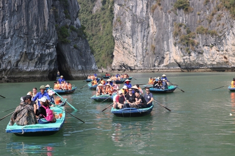 Halong Luxury Day Cruise and Transportation transfers From Hanoi: Ha Long Cruise with Transportation and Lunch