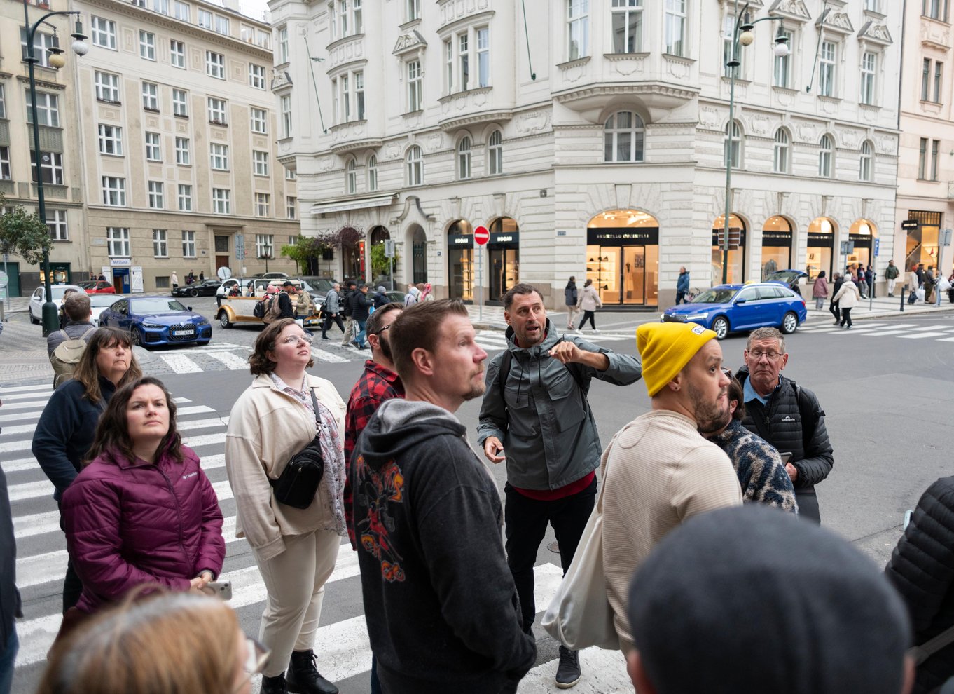 Prag: Byens højdepunkter med bus, båd og til fods