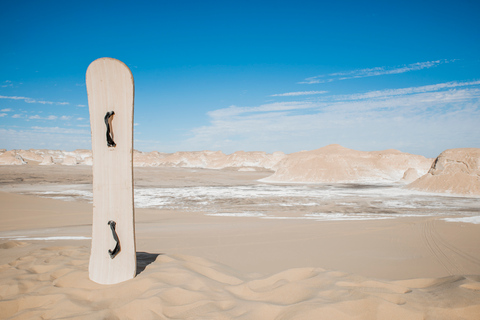 Cairo: 2-daags Bahariya Oasis Camp en Desert TourGedeelde tour met Desert Camping & Meals