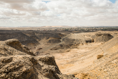 Cairo: 2 dias de acampamento no Oásis de Bahariya e excursão pelo desertoExcursão compartilhada com acampamento e refeições no deserto