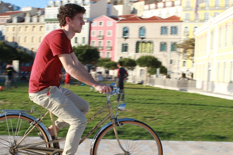 Lisboa: tour en bicicleta vintage de 3 horasTour en portugués