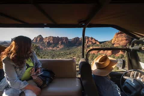 From Sedona: 1.5-Hour Oak Creek Canyon Jeep Tour