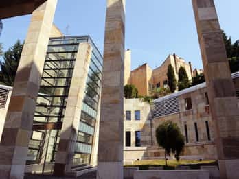 Budapest: Eintrittskarte für das Holocaust-Gedenkzentrum Budapest: Eintrittskarte für das Holocaust-Gedenkzentrum