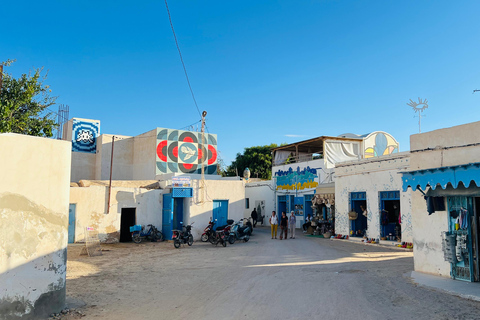 From Djerba/Zarzis: A day-long tour of the island Between Land and Sea: Tour of the Island at Sunset