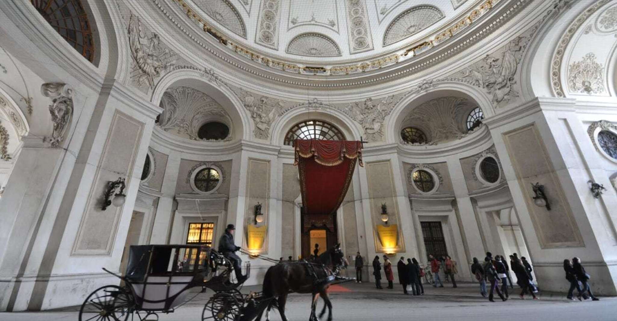 Vienna, Hofburg And Empress Sisi Museum Guided Tour - SuiteTrails