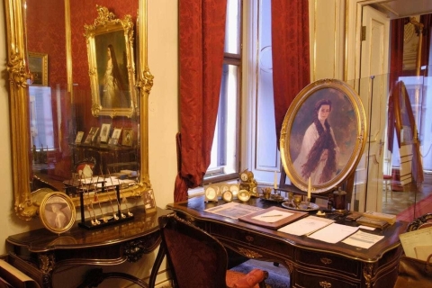 Viena: recorrido a pie por la emperatriz Sisi y apartamentos imperialesGira alemana