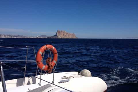 Calpe: 2-hour Sailing Trip with Swimming
