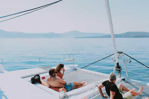 Santorini: Morning or Sunset Cruise with Food & Drinks