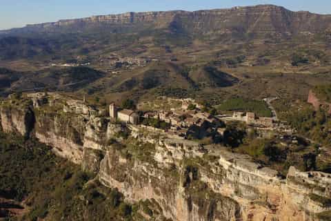 From Salou: Villages & Lake or Waterfalls Jeep Excursion
