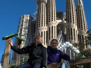 Barcelona: Sagrada Familia Tour der Fassaden auf Deutsch Barcelona: Sagrada Familia Tour der Fassaden auf Deutsch
