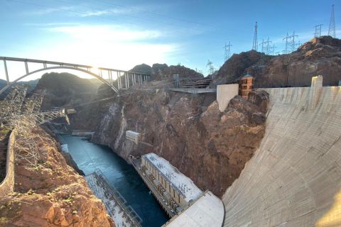 Las Vegas: Hoover Dam and Lake Mead Half-Day Tour