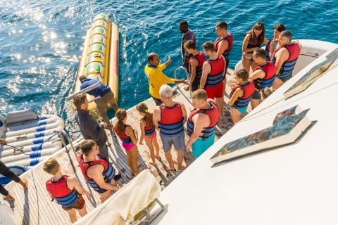 Orange Bay Cruise mit Schnorcheln, Wassersport und MittagessenStandardoption