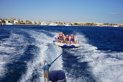 Hurghada: jachttocht met duiken, wateractiviteiten en lunchVan Makadi, Soma Bay, Gouna, Sahl Hashesh of Safaga