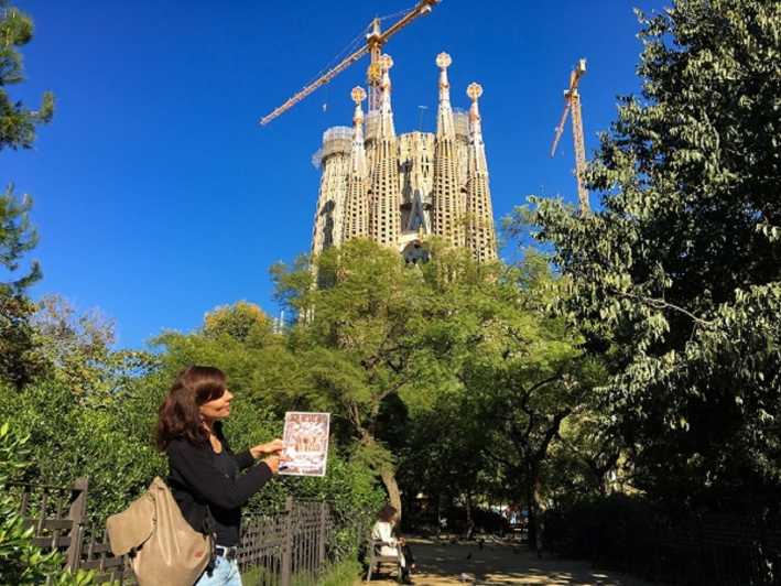 Trasplante tierra nosotros Barcelona: Sagrada Familia Tour of the Facades in German | GetYourGuide