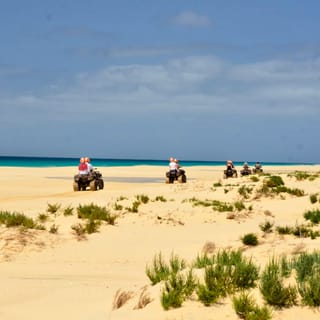 Boa Vista Island: Half-Day Quad Tour to Santa Monica Beach