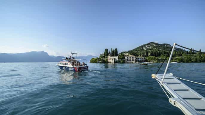 from lazise garda east coast cruise to sirmione