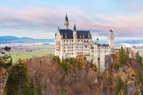 Munich: Neuschwanstein, Linderhof Group or Private Tour Group Tour(With Neuschwanstein Castle Ticket Included)