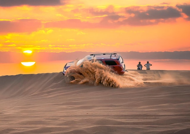 Dubai: Woestijnsafari met BBQ diner & Quad Biking opties