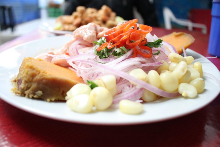 Lima: visite gastronomique péruvienne à travers les marchés locaux