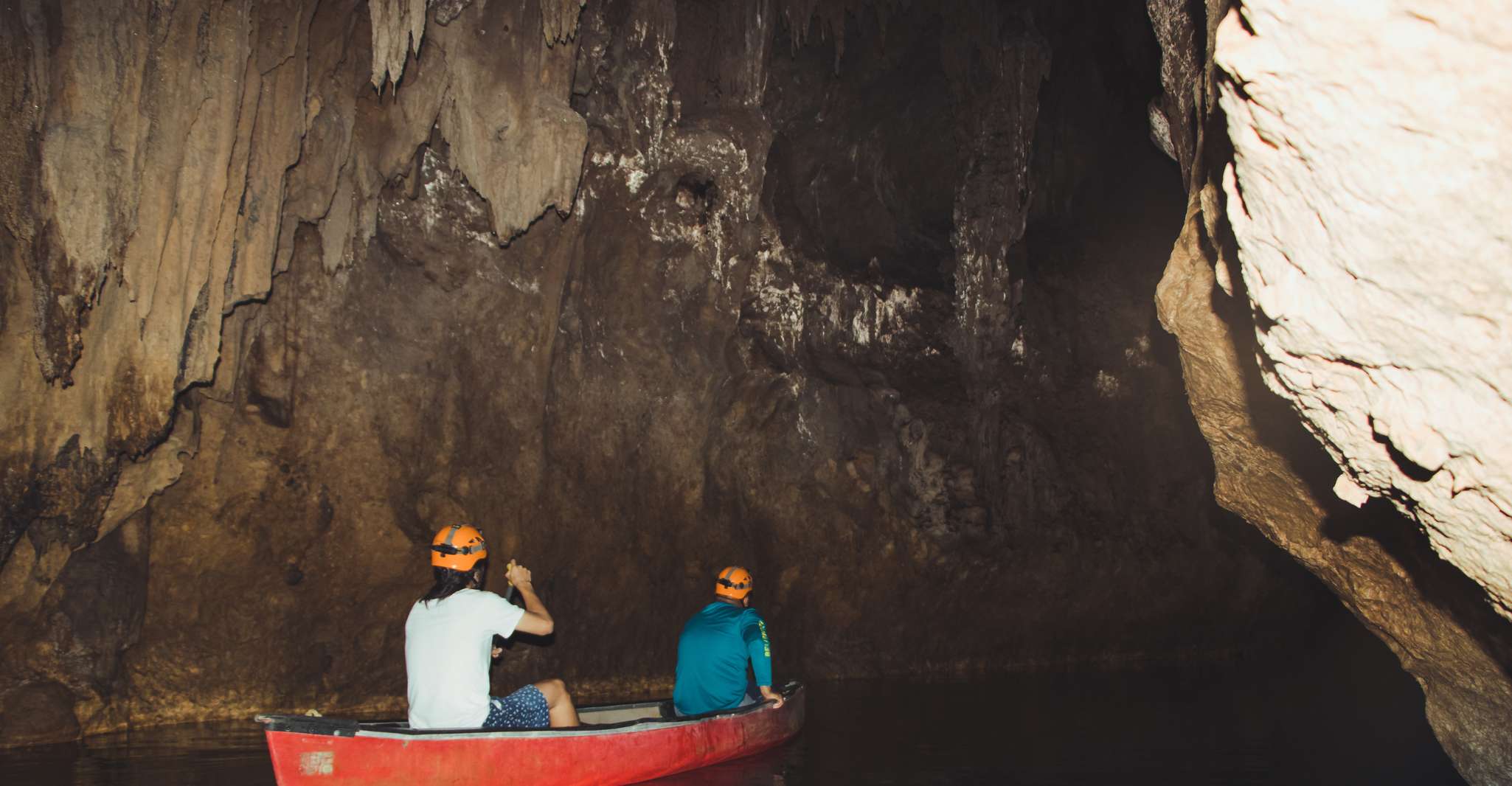 San Ignacio, Cave de medio día Canoa Aventura - Hizvo
