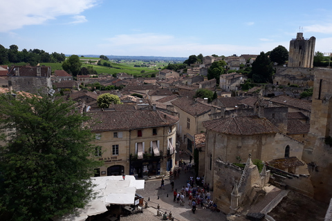 Desde Burdeos: Ruta del Vino de Saint-Emilion en SidecarVisita de medio día a Saint-Emilion en sidecar