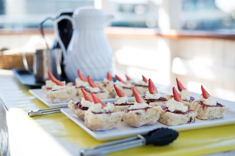 Brisbane: Crucero por el río con almuerzoBrisbane: crucero por el río con almuerzo