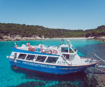 Cala'n Bosc: 3.5-Hour South Coast Sightseeing Boat Trip