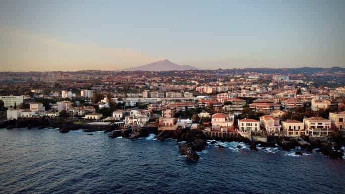 catania port catania walking tour for cruise passengers
