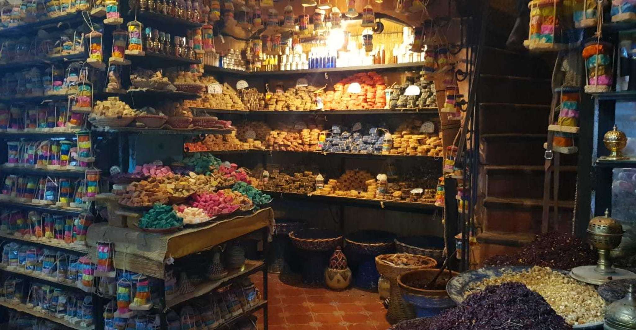 Tanger, voyage d'une journée à Chefchaouen - Hizvo