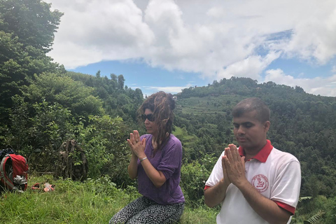 Katmandu: Retiro de 4 dias na natureza e iogaKathmandu: Retiro de Natureza e Yoga de 4 Dias