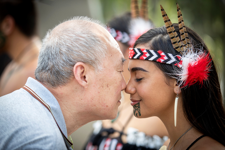 Te Puia: Wieczorna wycieczka Te Pō, Hāngī i doświadczenie kulturowe