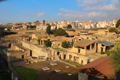 Von Neapel aus: Pompeji & Herculaneum Tour in kleinen Gruppen