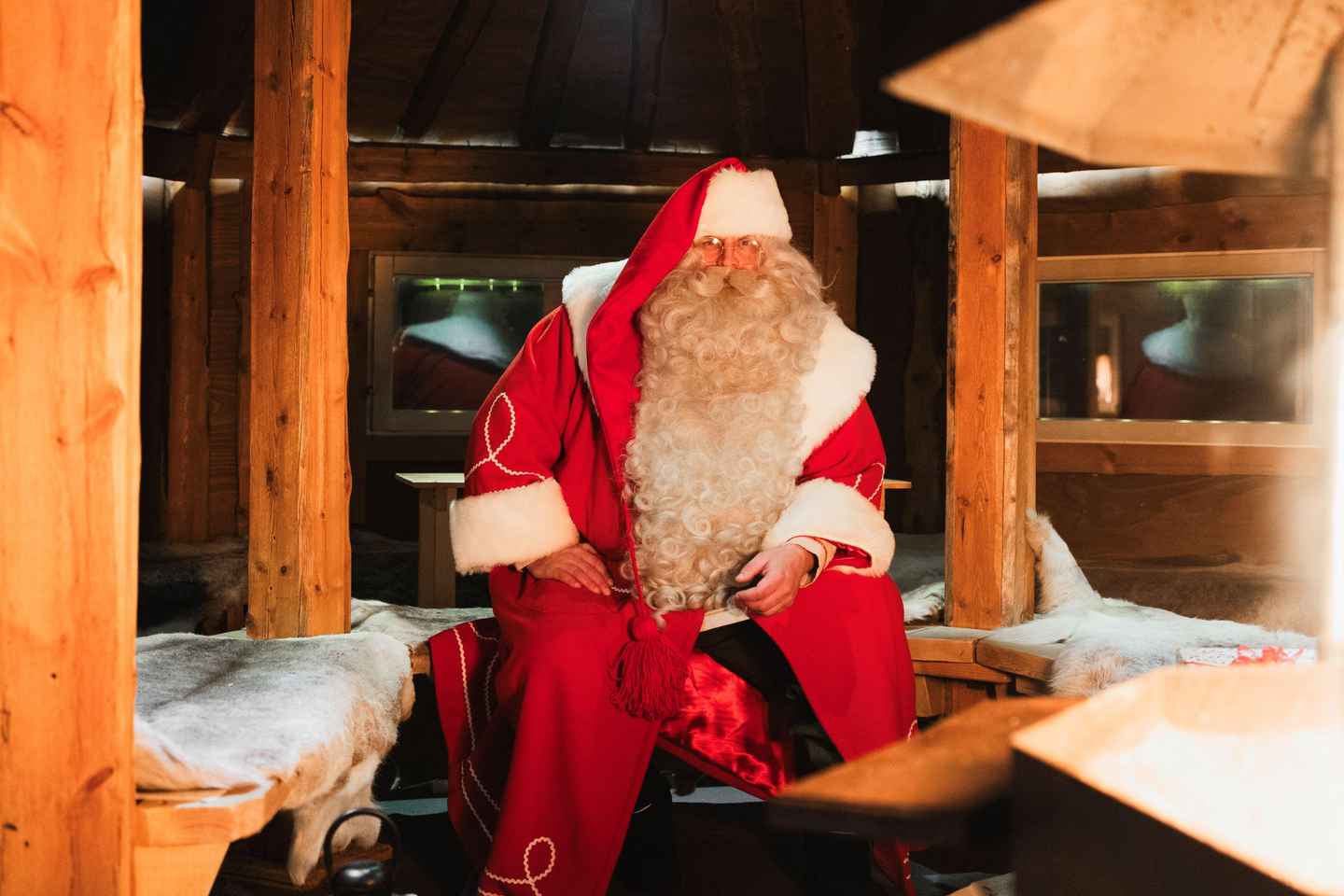 Леви: Личный визит Санта-Клауса в ваш отель