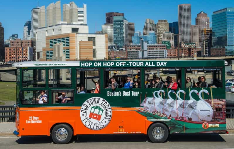 boston trolley tour hours